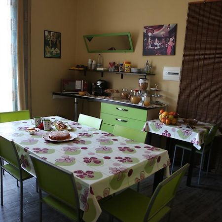 Bed and Breakfast Le 3 B Aeroporto di Catania Fontana Rossa Esterno foto